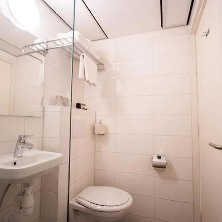 De Boei ホテル エグモント・アーン・ゼー