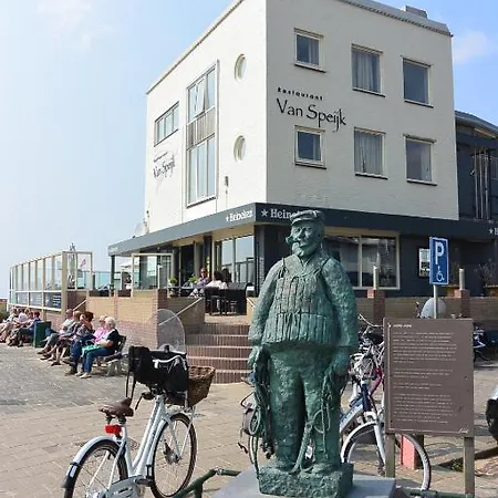 Hotel De Boei 3*