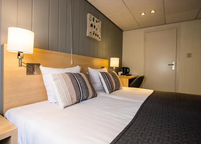 호텔 De Boei 에크몬드안지