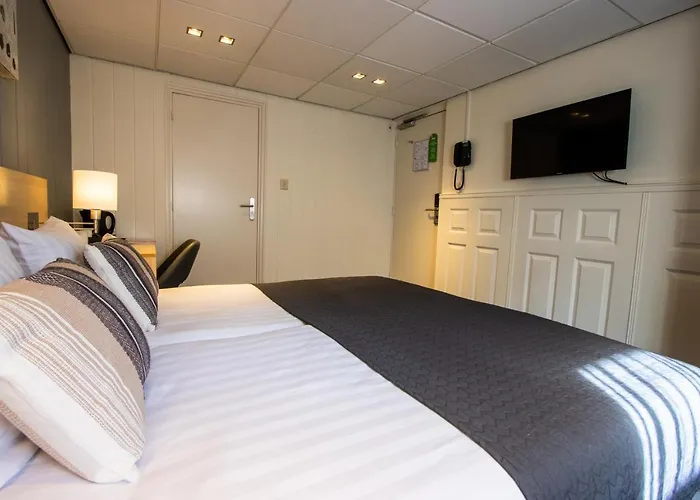 호텔 De Boei 에크몬드안지