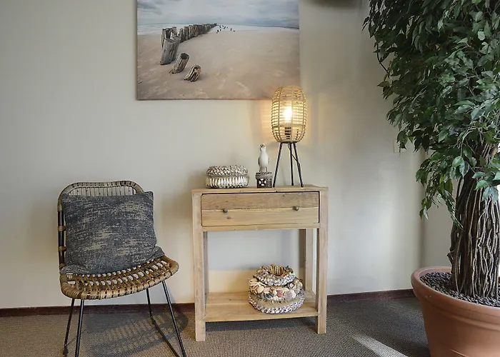 De Boei 3* 에크몬드안지