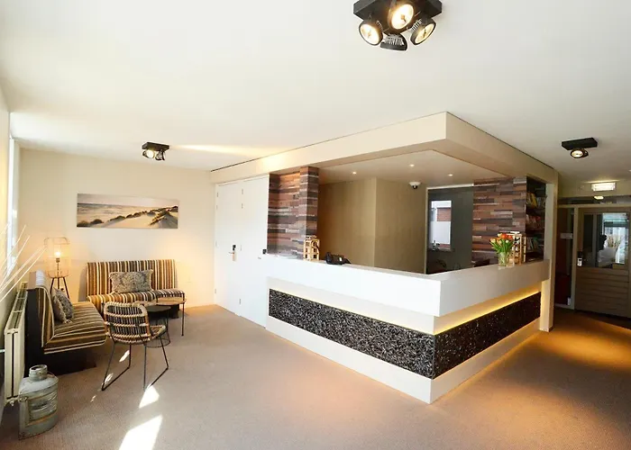 De Boei 3* 에크몬드안지